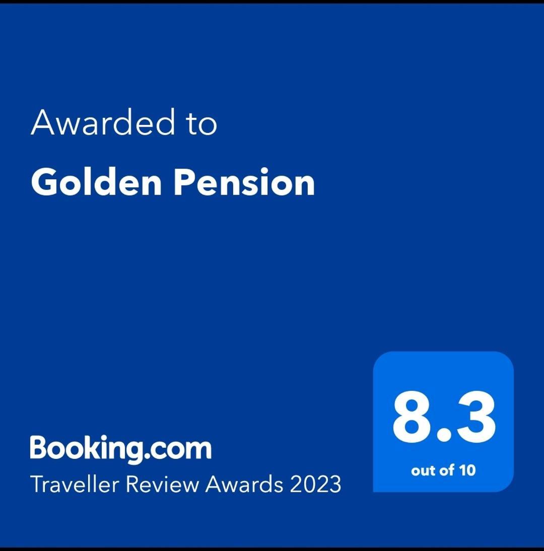 Golden Pension Târgu Jiu Exteriör bild